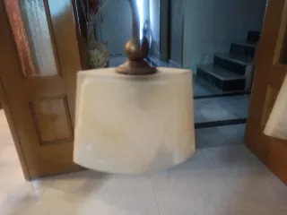 Lámpara de techo y de mesillas