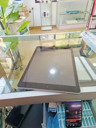 iPad 6ª Gen 32GB Gris Batería 92%