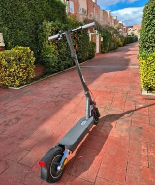 Xiaomi Pro 5 con garantía y 2 cargadores