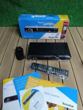 Technisat DIGIT ISIO STC+ 4K UHD Versión alemana