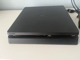 PS4 Slim 1TB con error de almacenamiento
