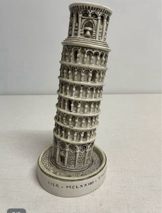 Escultura Torre de Pisa Beige/Gris