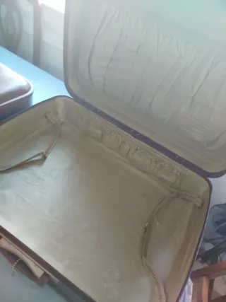 Maleta vintage marrón