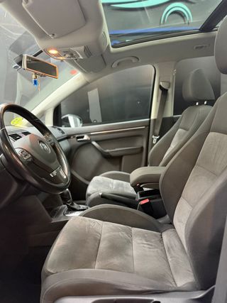 Volkswagen Touran 2011