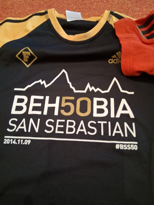 3 Camisetas Behobia San Sebastián Adidas