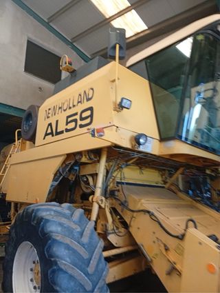 Cosechadora New Holland 59