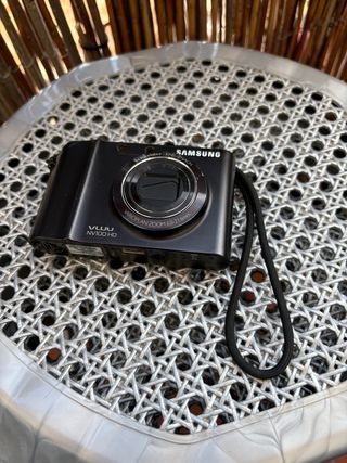 Cámara Nikon Coolpix Amarilla