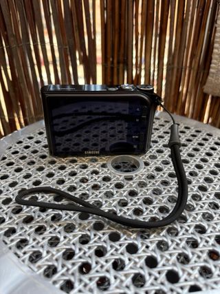 Cámara Nikon Coolpix Amarilla