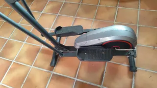 Elíptica de ejercicio