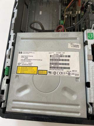 Torre HP Compaq para piezas