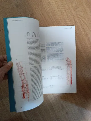 Revista arquitectura 2G. Foreign Office Architects