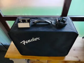 Amplificador Fender Hot Rod Deluxe