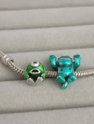 Charms monstruos S.A. nuevos