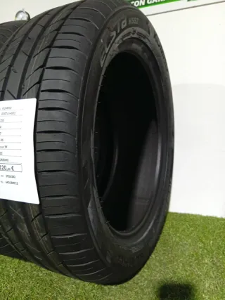 215 50 17 95W KUMHO ECSTA HS52
