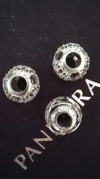 Lote 3 charms Pandora plata y circonitas