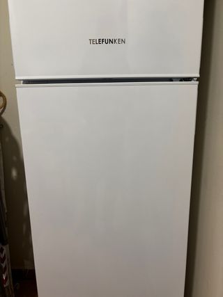 Nevera Frigo y Congelador Telefunken