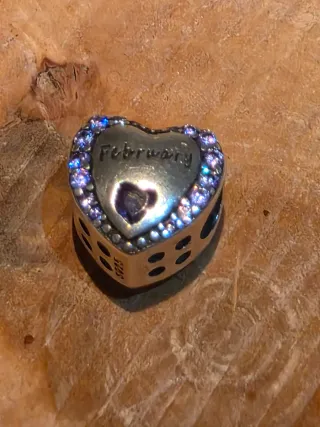 Charm Corazón Plata Mes Febrero Morado