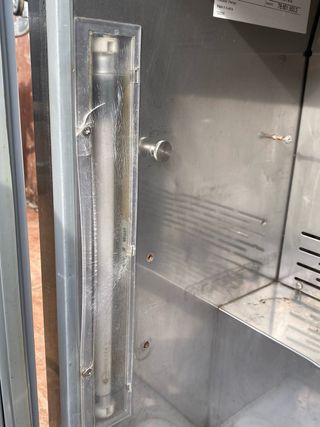 Nevera Red Bull Metálica Liebherr