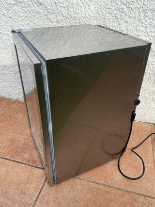 Nevera Red Bull Metálica Liebherr