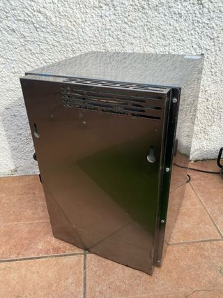 Nevera Red Bull Metálica Liebherr