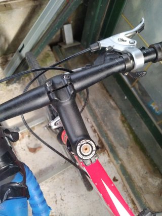 Bicicleta Híbrida BH Volan monoplato.