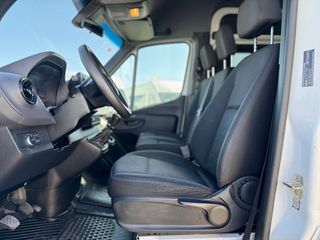 Mercedes-Benz Sprinter 2021