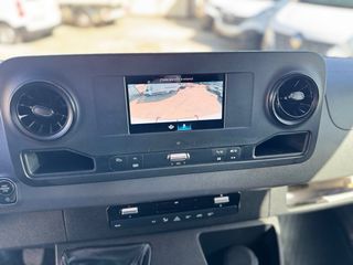 Mercedes-Benz Sprinter 2021