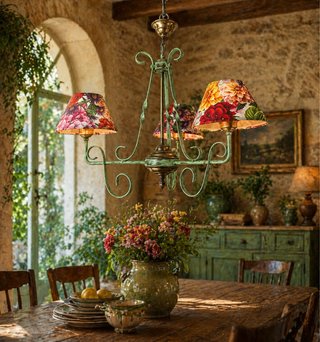 Lámpara forja vintage verde envejecido con flores