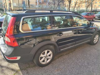 Volvo XC70 AWD diesel  2013 con garantía