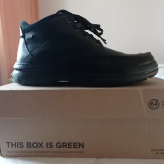 Scarponcini uomo Clarks pelle nera