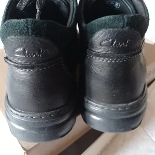 Scarponcini uomo Clarks pelle nera