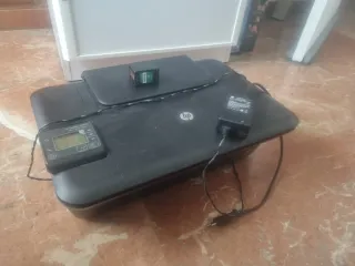 Impresora HP Deskjet 3059A casi nueva