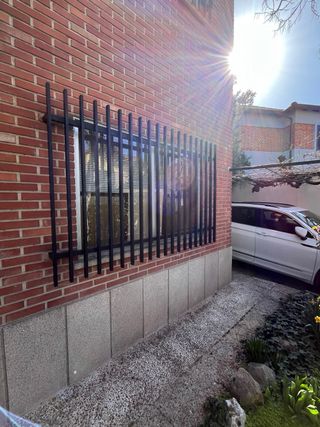 13 Rejas de Hierro Forjado