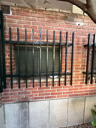 13 Rejas de Hierro Forjado