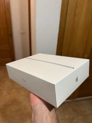iPad 6ª Gen 128GB Plata 2018