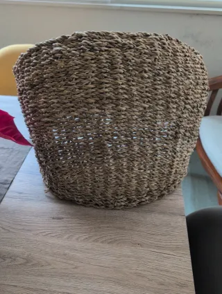 Cama para gato tejida