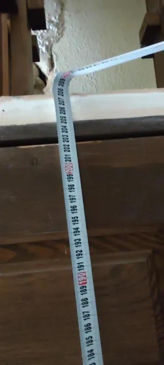 Puerta de madera maciza