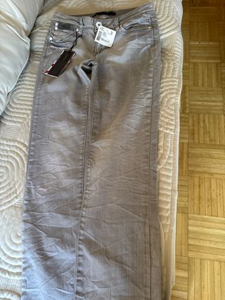 Pantalones vaqueros Only grises talle bajo