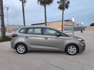 KIA Carens 2017 1.7 CRDI 115 CV 6V IMPECABLE