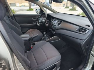 KIA Carens 2017 1.7 CRDI 115 CV 6V IMPECABLE