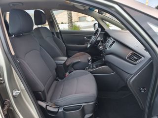 KIA Carens 2017 1.7 CRDI 115 CV 6V IMPECABLE