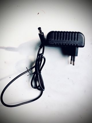 Alimentatore AC/DC HGCS28VAOF 21V 1A