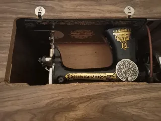 Maquina coser singer mas de 100 años