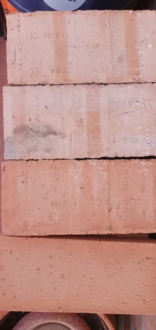 Ladrillo macizo artesano 22.5x10x4