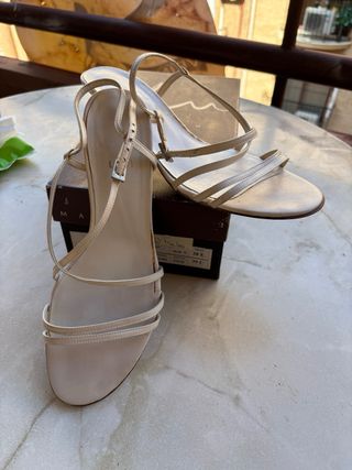 Sandalias tacón LODI beige/blancas