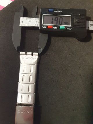 Bracciale Swatch Irony in acciaio e alluminio 19mm