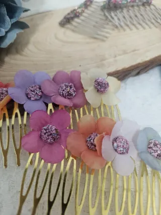 Conjunto Flamenca Flores, pendientes y Peinetas