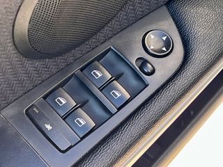 BMW Serie 3 2011 AUTOMÁTICO e IMPOLUTO!