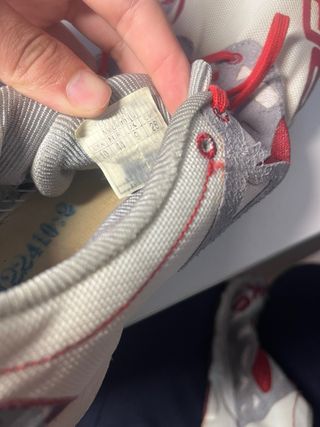 Zapatillas Brooks Running Rojas y Blancas