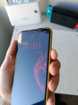 iPhone 11 64GB Giallo